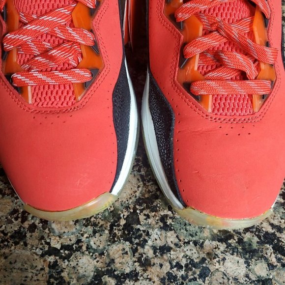 WoW 3.0 Code Red Shoes Size 13 WITH BLACK BAG main image 9